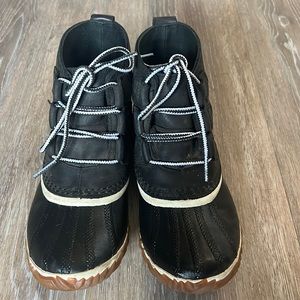 Sorel duck boot